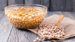 garbanzos en remojo