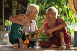 ancianos de okinawa, blue zones, vida saludable